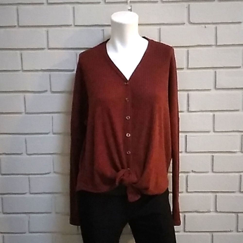 Rue 21 Brownish Red Button Down Tie Sweater. Size Small